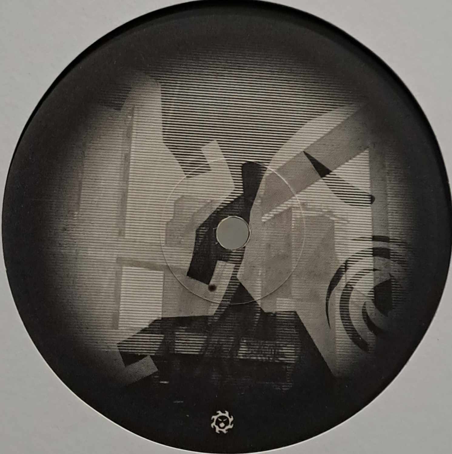Infrabass 04 - vinyle hardcore